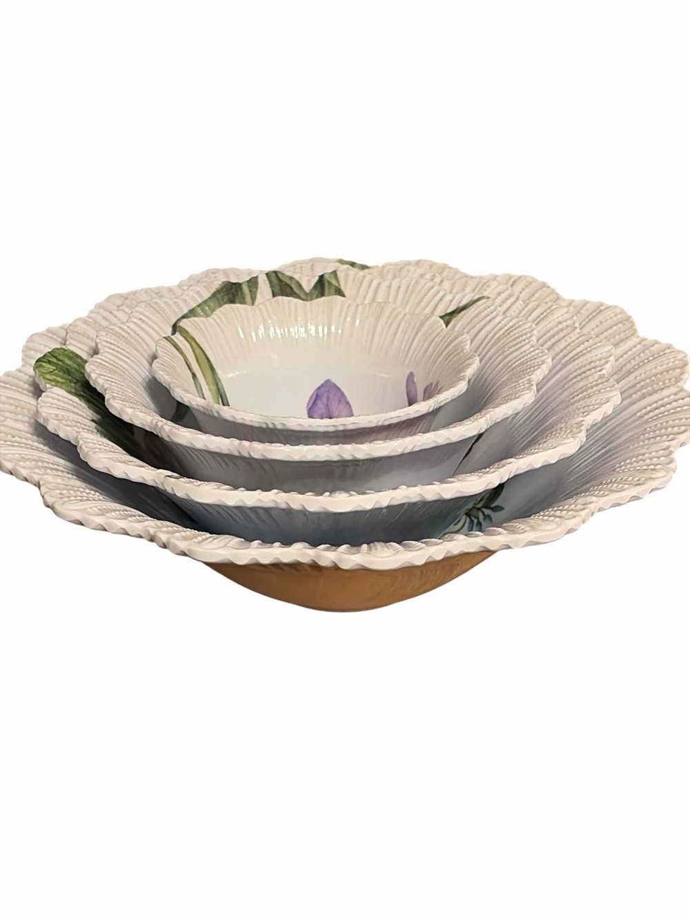 Shabby Chic Set of 4 Flower shaped Melamine Serving Bowls White Multicolor